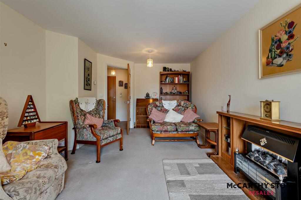 Additional property image - Sanderling Court, Wimborne Road, Bournemouth, BH2 6NB