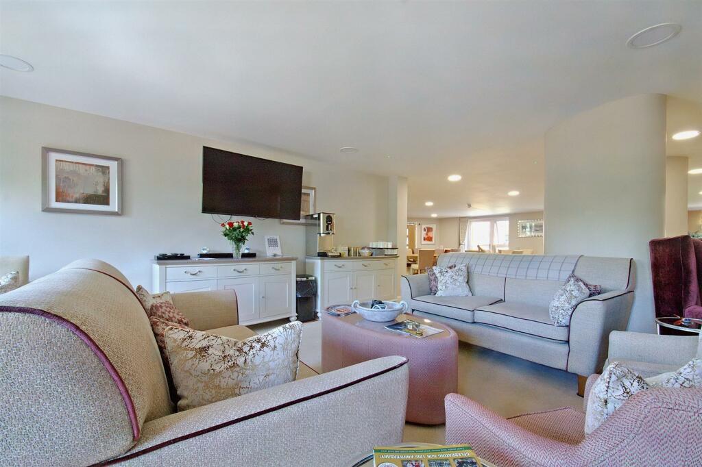 Additional property image - Magpie Court, High Street, Hanham, Bristol, BS15 3FS