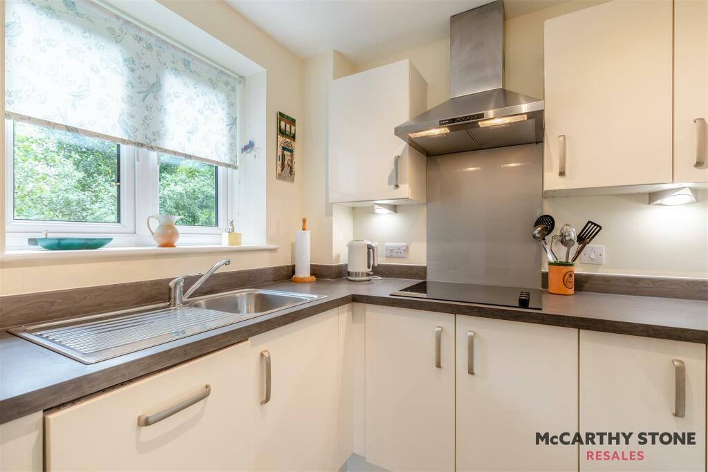 Additional property image - Bradburns Lane, Hartford, Northwich