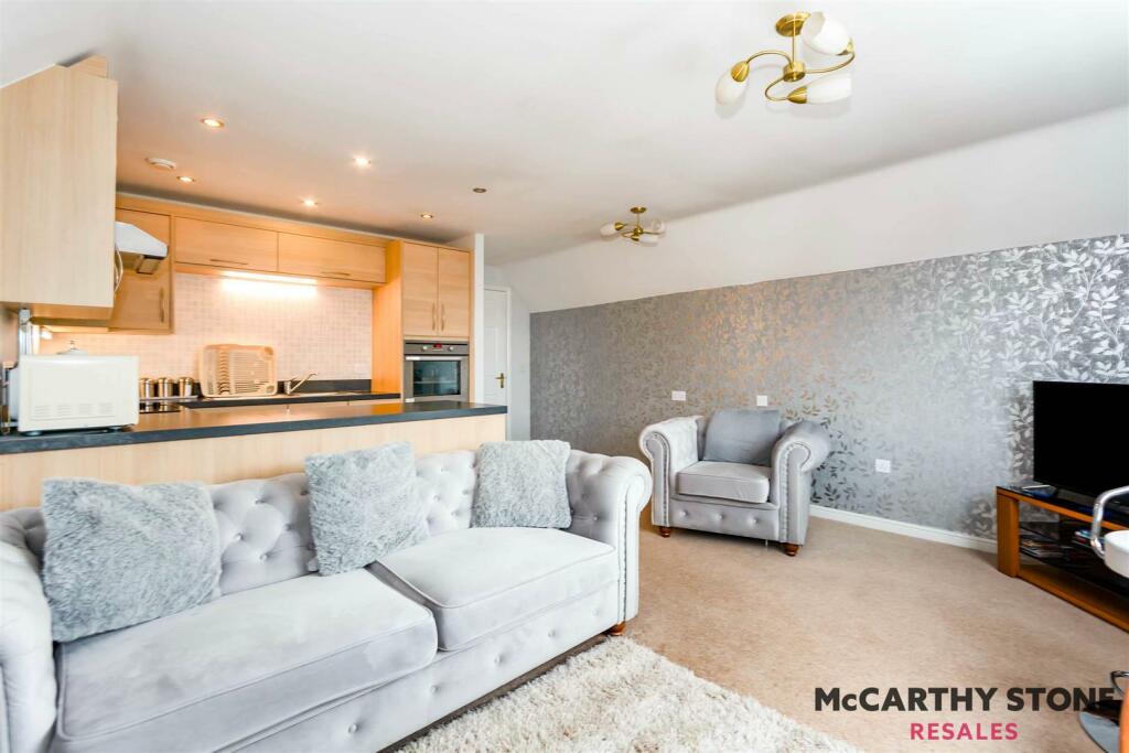 Additional property image - Lorne Court, School Road, Moseley, Birmingham