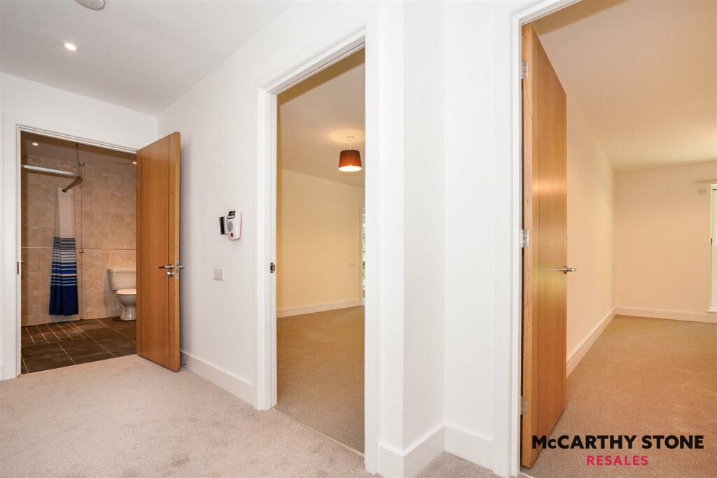 Additional property image - Peel Court, College Way, Welwyn Garden City, Hertfordshire, AL8 6DG