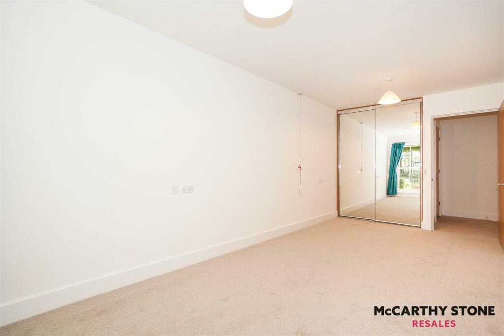 Additional property image - Peel Court, College Way, Welwyn Garden City, Hertfordshire, AL8 6DG