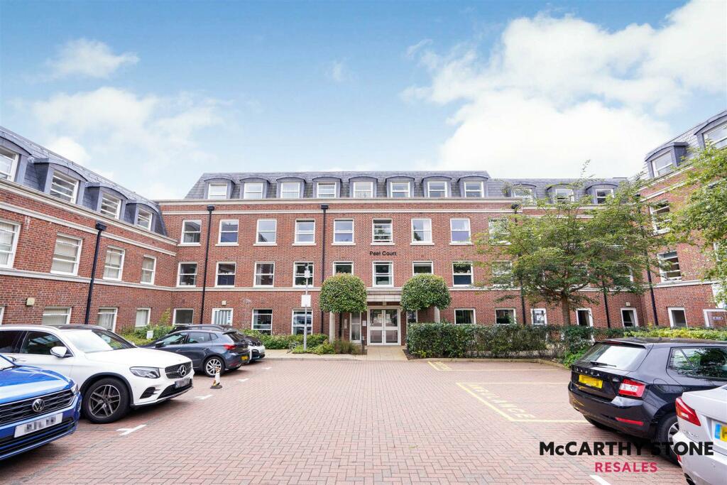 Additional property image - Peel Court, College Way, Welwyn Garden City, Hertfordshire, AL8 6DG