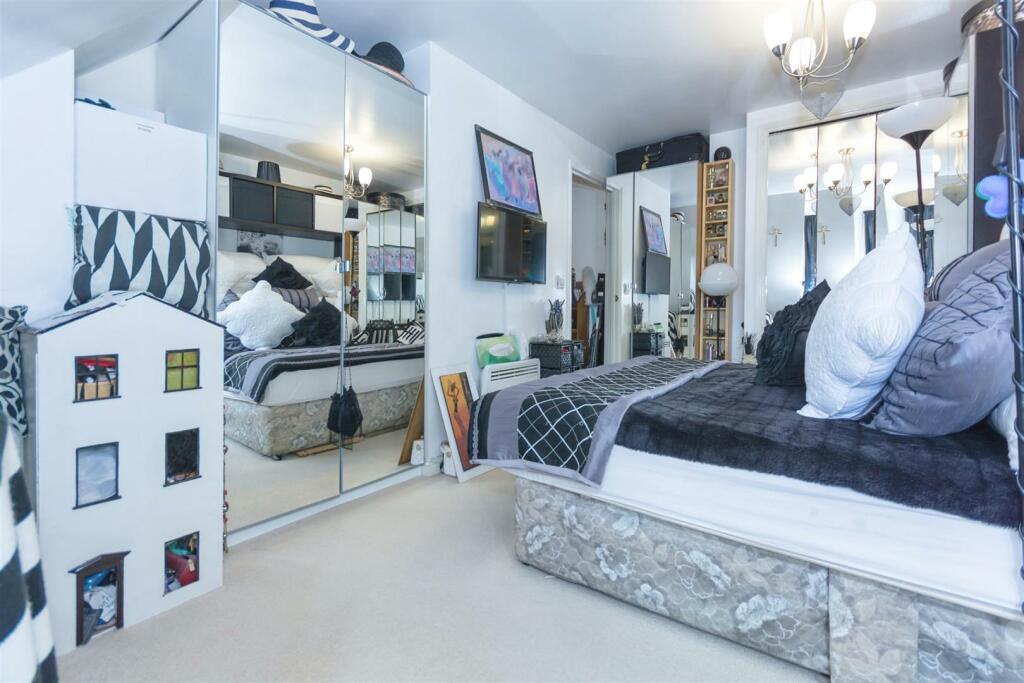 Additional property image - Lorne Court, school road, Moseley, Birmingham
