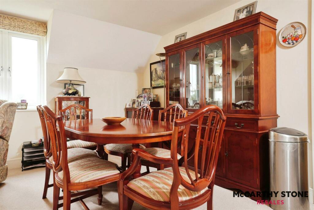 Additional property image - Salmon Court, Stratford Road, Wellesbourne, CV35 9SF