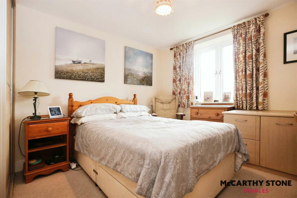 Additional property image - Salmon Court, Stratford Road, Wellesbourne, CV35 9SF