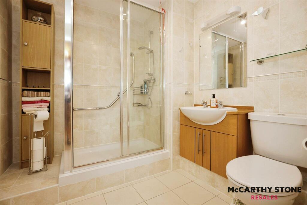 Additional property image - Salmon Court, Stratford Road, Wellesbourne, CV35 9SF