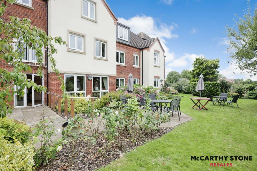 Additional property image - Salmon Court, Stratford Road, Wellesbourne, CV35 9SF