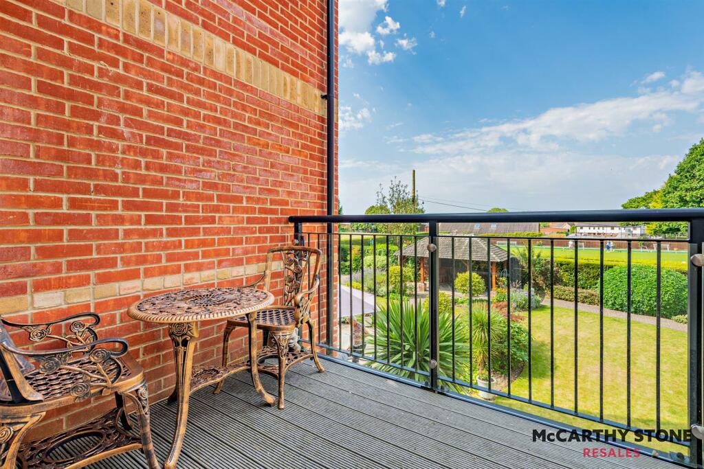 Additional property image - Cornmantle Court, Parsonage Barn Lane, Ringwood, Hampshire, BH24  1WJ