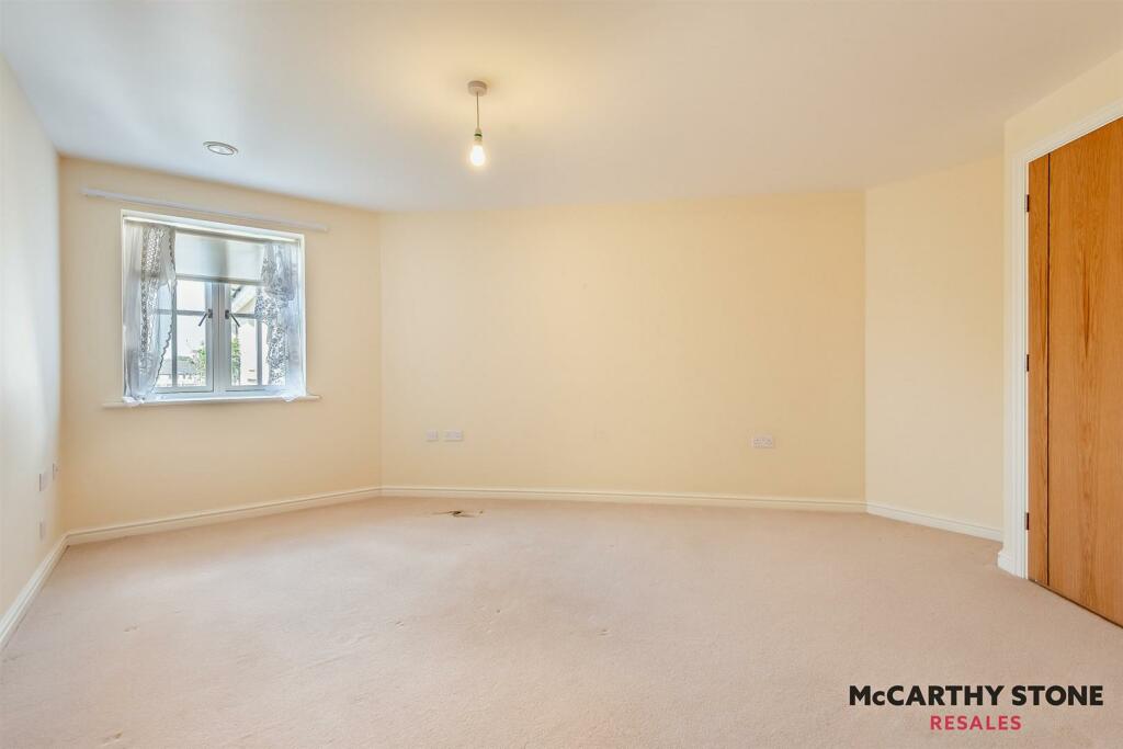 Additional property image - Cornmantle Court, Parsonage Barn Lane, Ringwood, Hampshire, BH24  1WJ