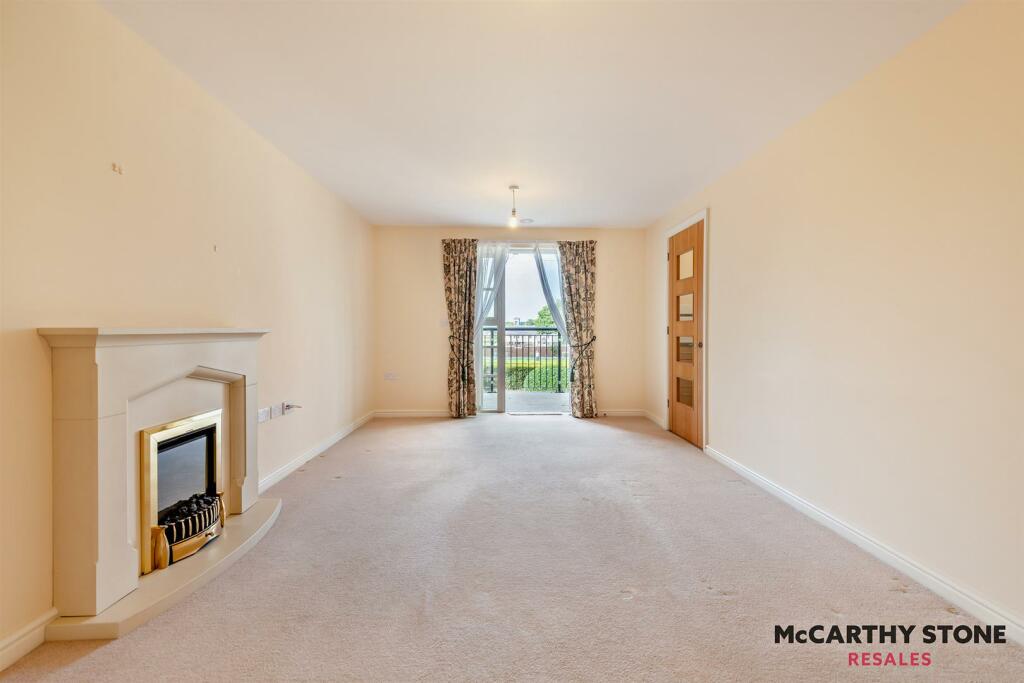 Additional property image - Cornmantle Court, Parsonage Barn Lane, Ringwood, Hampshire, BH24  1WJ