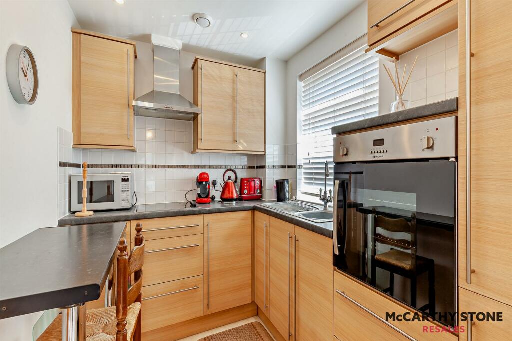 Additional property image - Weighbridge Court, 301 High Street, Chipping Ongar, Essex, CM5 9FD