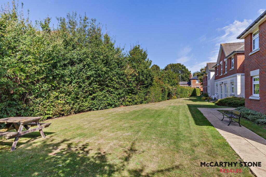 Additional property image - Weighbridge Court, 301 High Street, Chipping Ongar, Essex, CM5 9FD