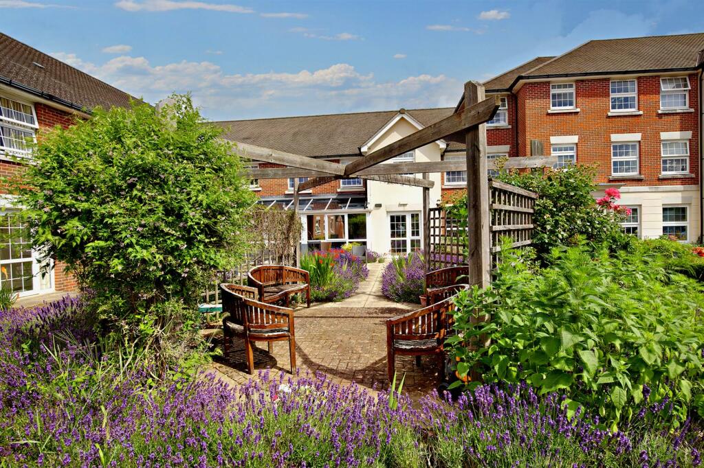 Additional property image - Weighbridge Court, 301 High Street, Chipping Ongar, Essex, CM5 9FD