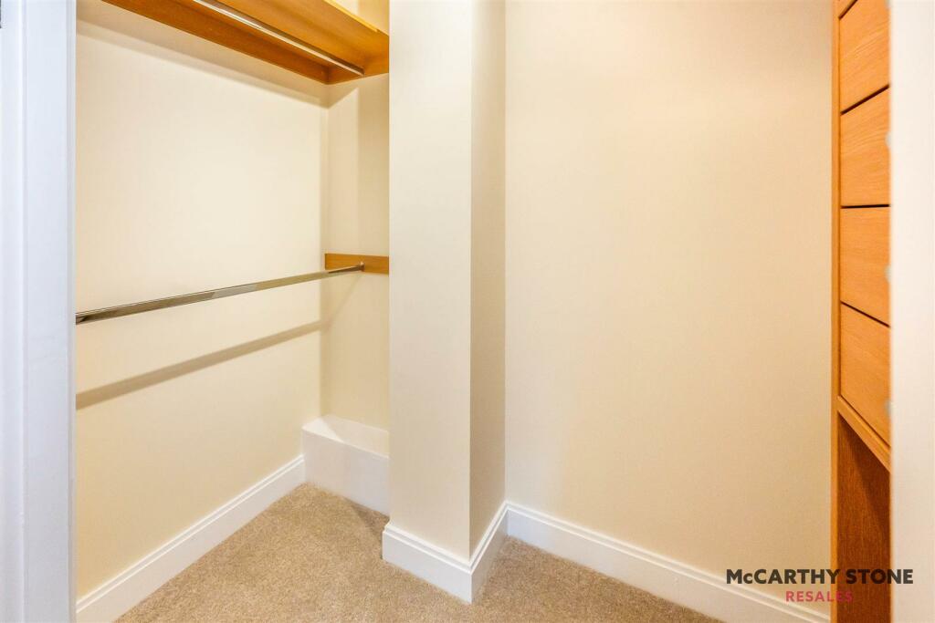 Additional property image - Brueton Place, 218 - 220 Blossomfield Road, Solihull, B91 1PT