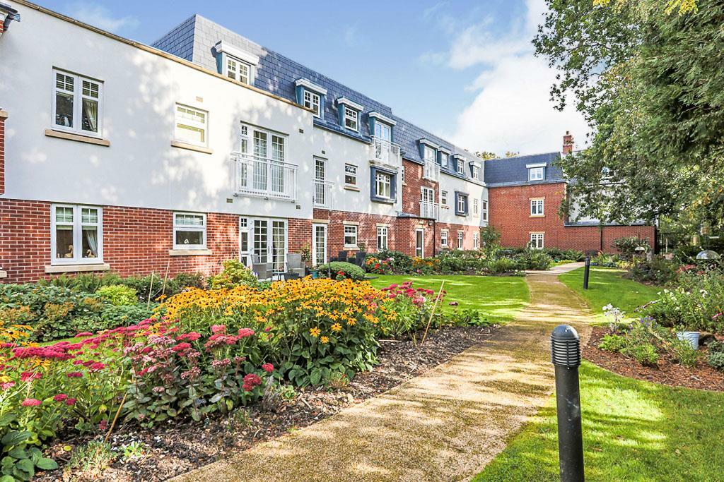 Additional property image - Brueton Place, 218 - 220 Blossomfield Road, Solihull, B91 1PT