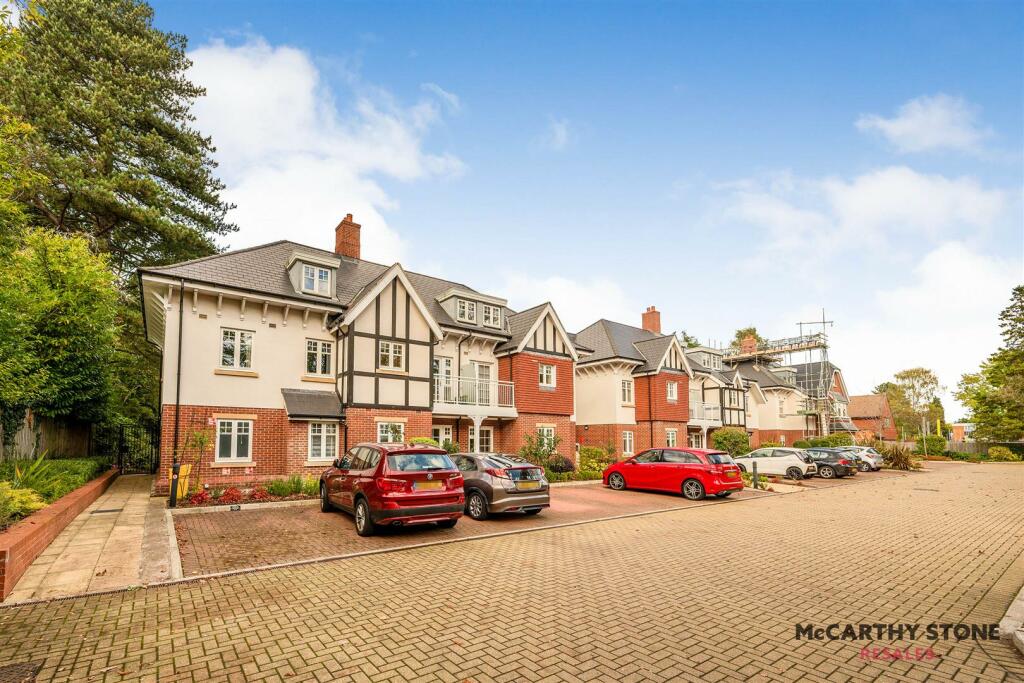 Additional property image - Brueton Place, 218 - 220 Blossomfield Road, Solihull, B91 1PT