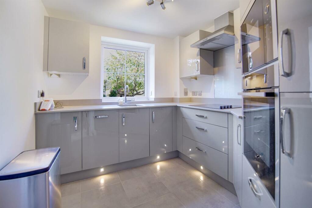 Property image - Manor Park Road, Chislehurst