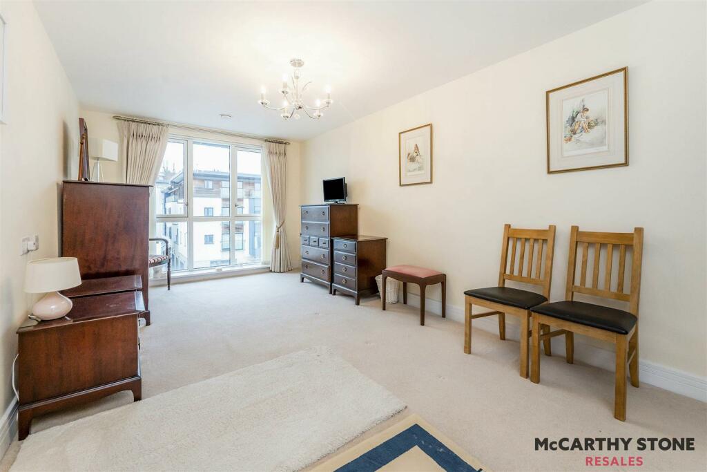 Additional property image - Wilton Court, Southbank Road, Kenilworth,