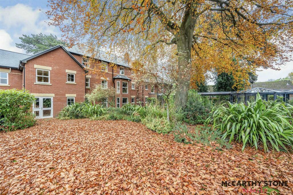 Additional property image - Wilton Court, Southbank Road, Kenilworth,