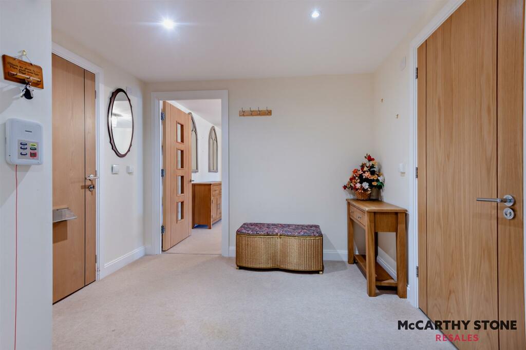 Additional property image - Macaulay Road, Broadstone, Dorset, BH18 8AR