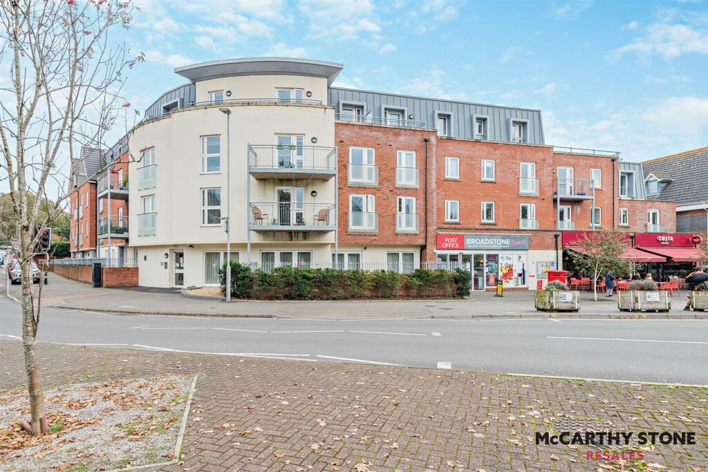 Additional property image - Macaulay Road, Broadstone, Dorset, BH18 8AR