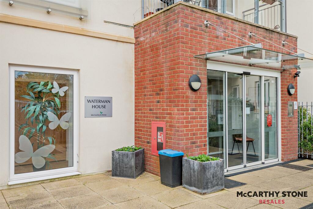 Additional property image - Macaulay Road, Broadstone, Dorset, BH18 8AR