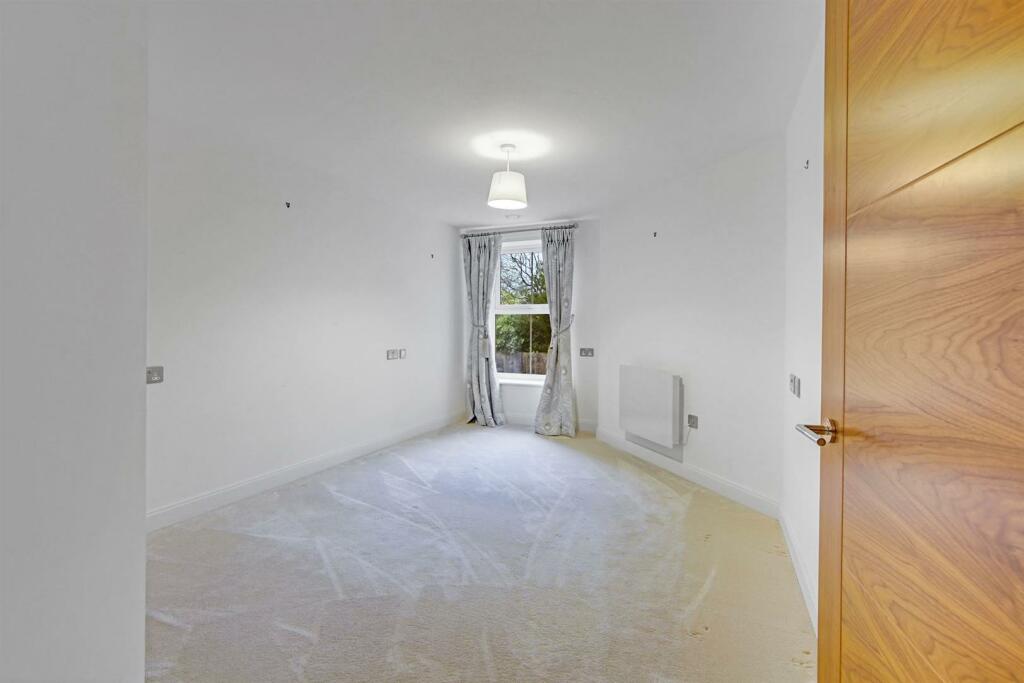 Property image - Manor Park Road, Chislehurst