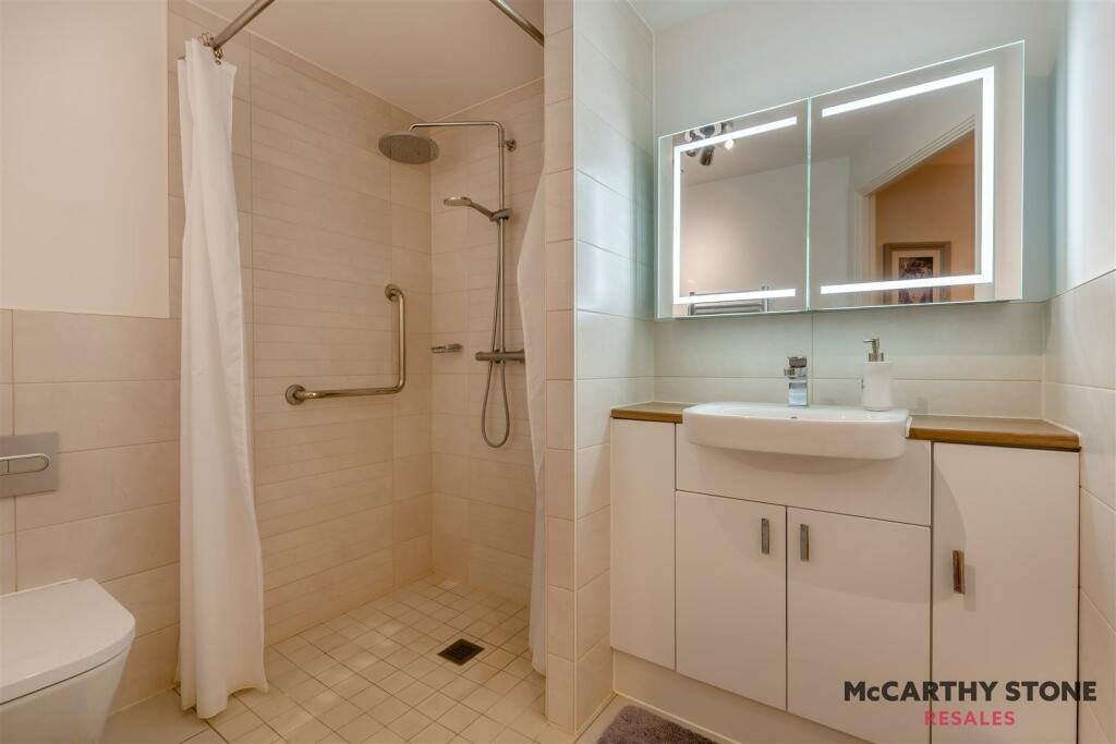 Additional property image - Miami House, Princes Road, Chelmsford, CM2 9GE