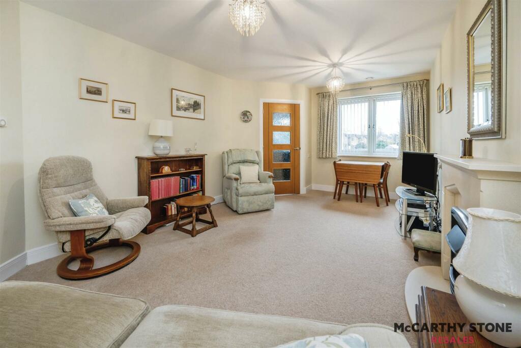 Additional property image - Salmon Court, Stratford Road, Wellesbourne, Warwick