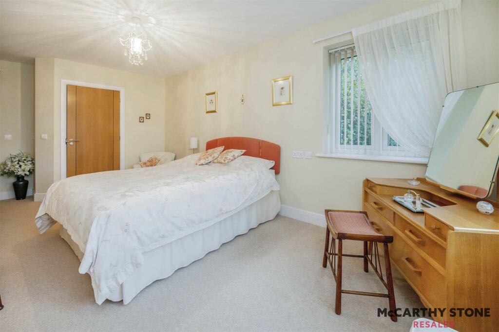 Additional property image - Salmon Court, Stratford Road, Wellesbourne, Warwick