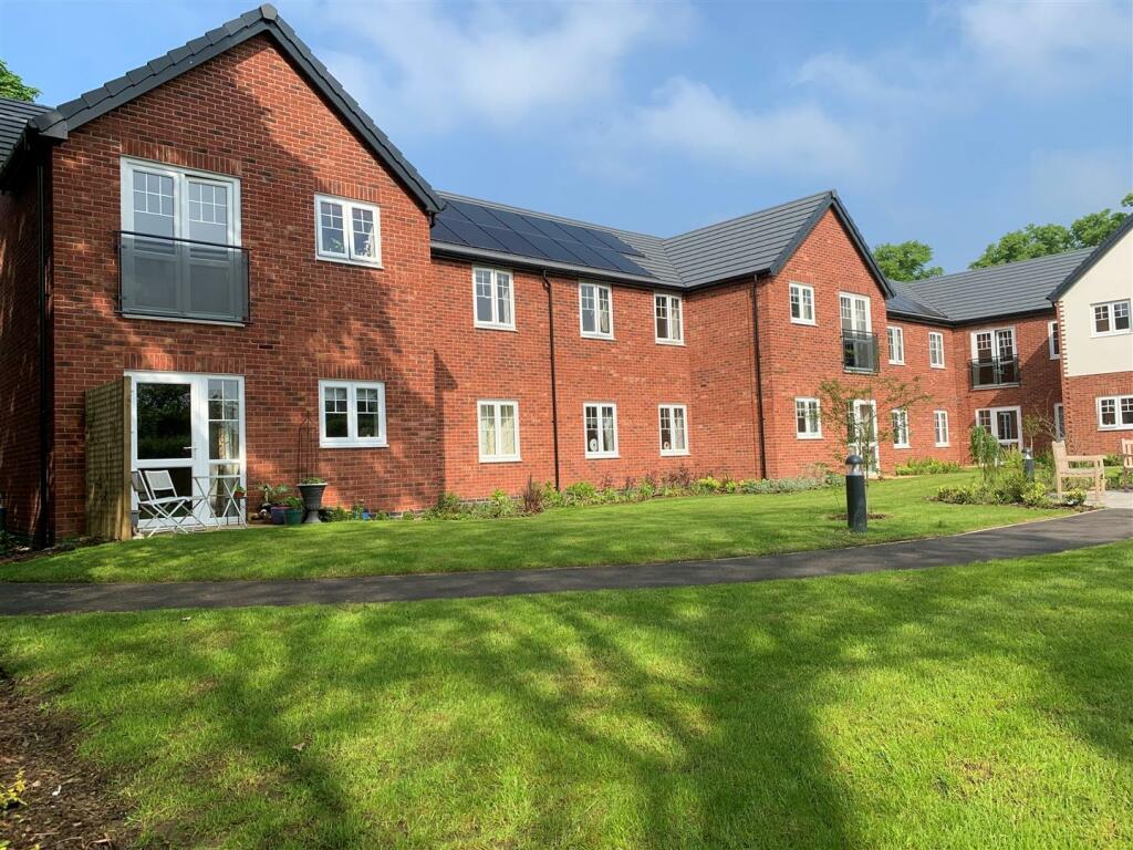 Additional property image - Hooton Road, Willaston, Neston