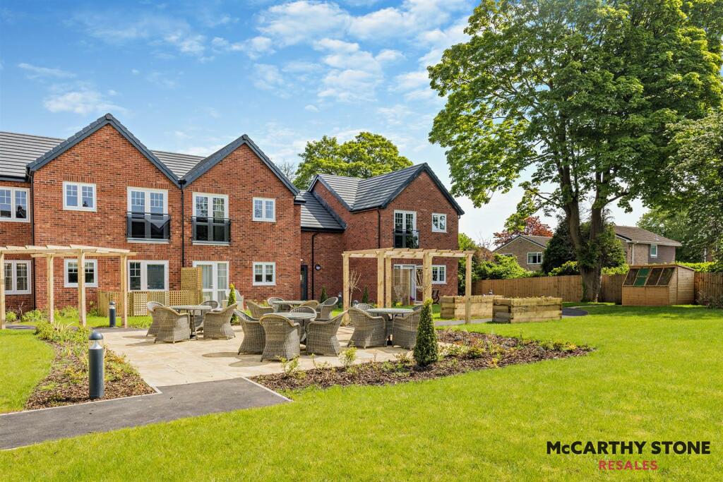Additional property image - Hooton Road, Willaston, Neston