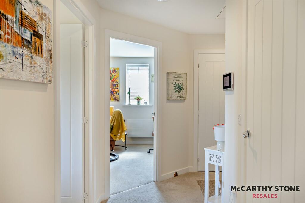 Additional property image - Hooton Road, Willaston, Neston