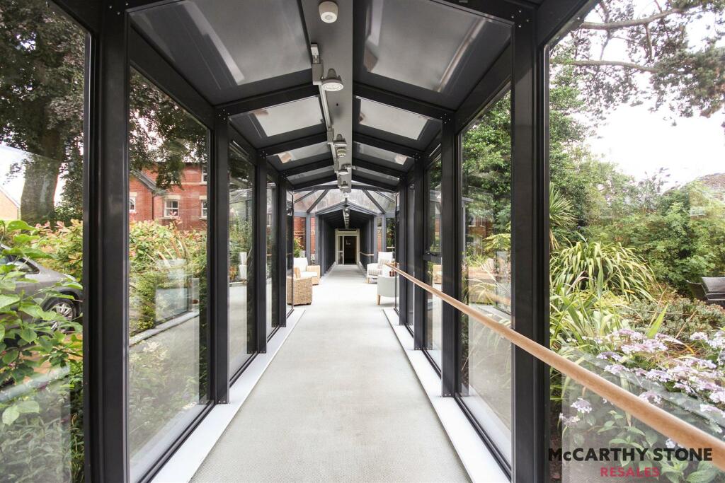 Additional property image - Wilton Court, Southbank Road, Kenilworth, Warwickshire, CV8 1RX