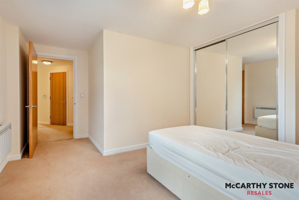 Additional property image - Cherrett Court, Ringwood Road, Ferndown, BH22 9FEn