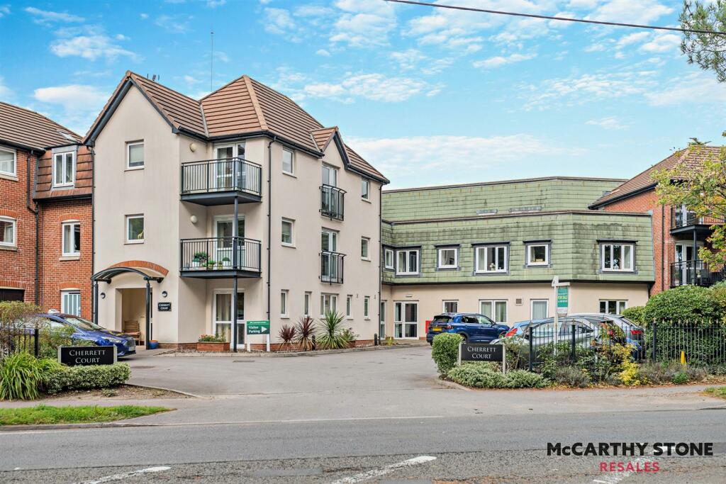 Additional property image - Cherrett Court, Ringwood Road, Ferndown, BH22 9FEn
