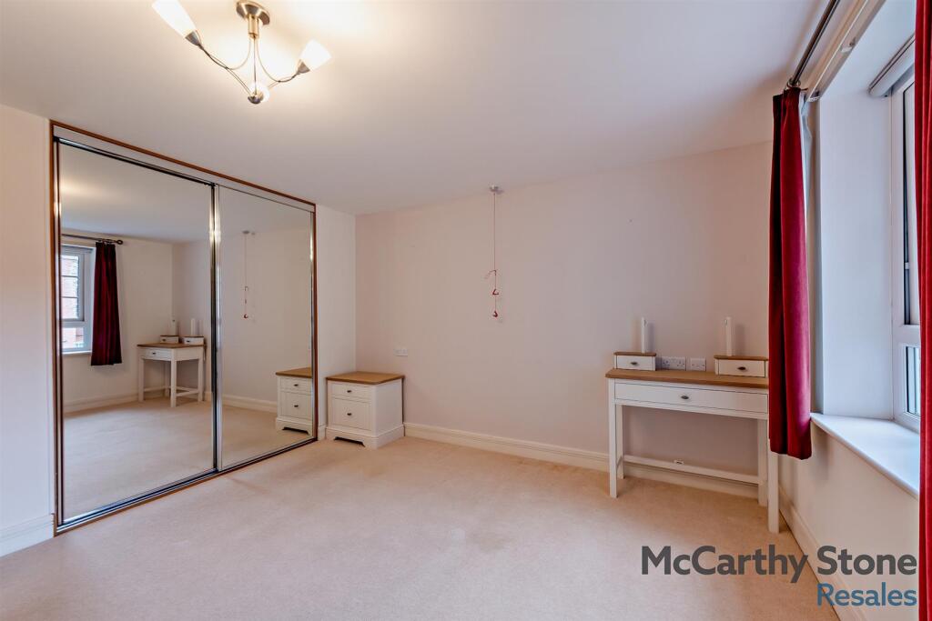 Additional property image - Claridge House, Littlehampton, West Sussex, BN17 5FE