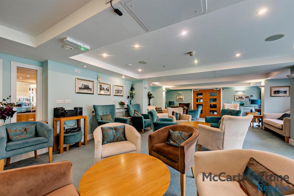 Additional property image - Claridge House, Littlehampton, West Sussex, BN17 5FE