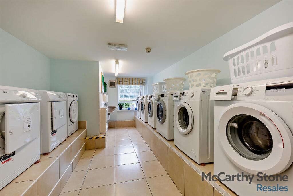 Additional property image - Claridge House, Littlehampton, West Sussex, BN17 5FE