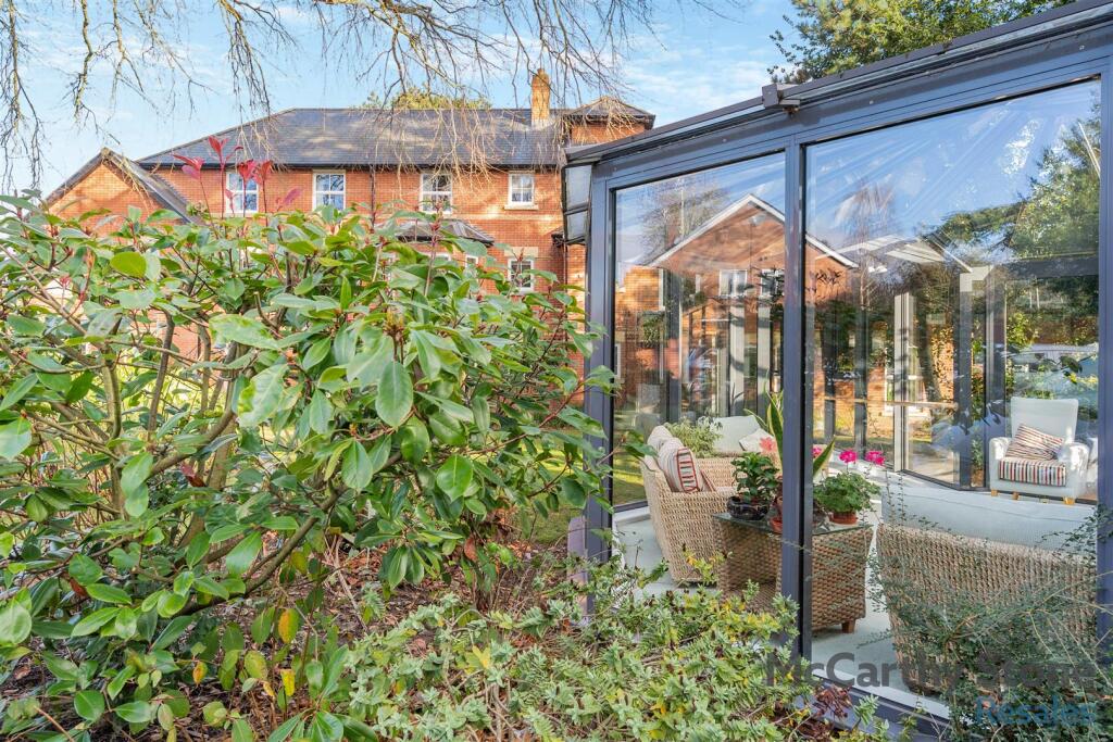 Additional property image - Wilton Court, Southbank Road, Kenilworth