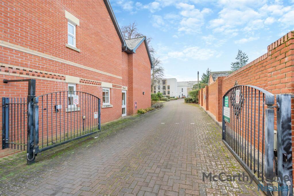 Additional property image - Wilton Court, Southbank Road, Kenilworth