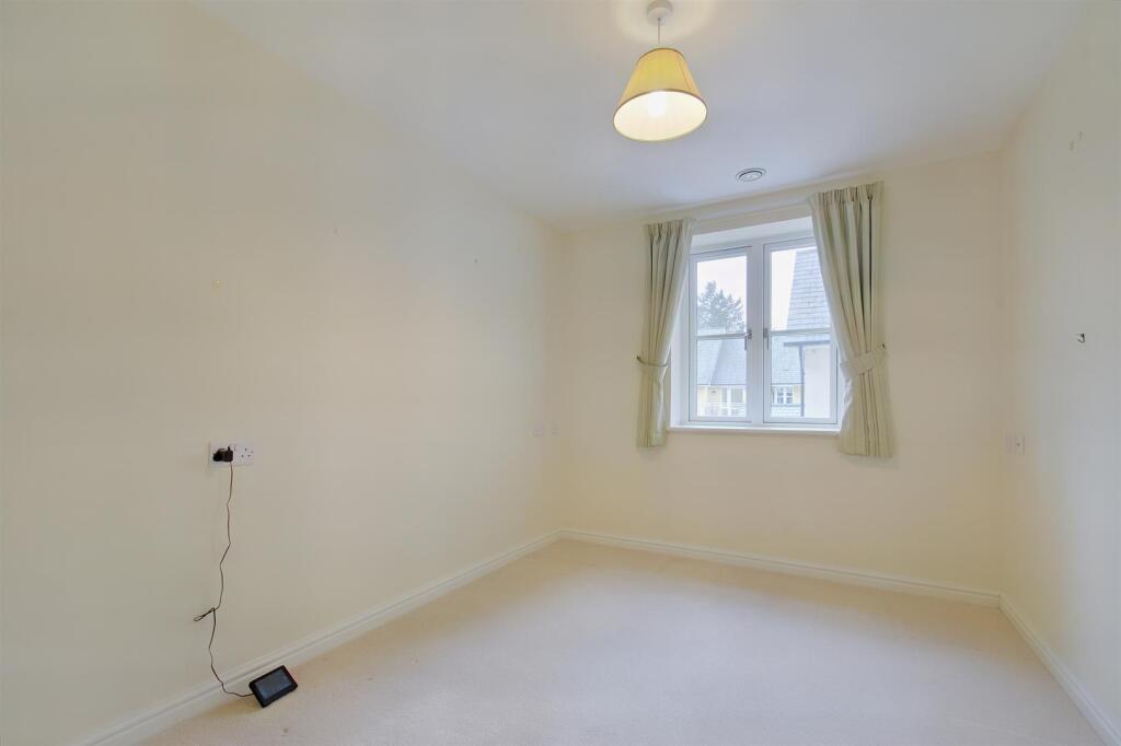 Additional property image - Barnhill Court, Barnhill Road, Chipping Sodbury, Bristol