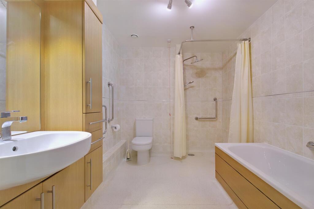 Additional property image - Barnhill Court, Barnhill Road, Chipping Sodbury, Bristol