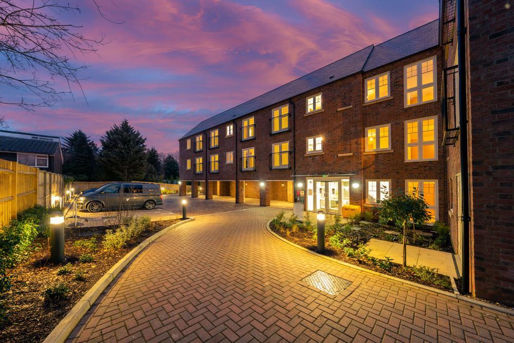 Additional property image - Great North Road, Hatfield