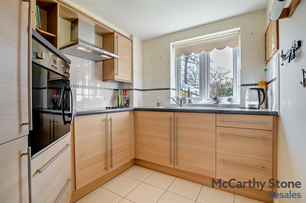 Additional image 5 of Holmcroft Court, Charlton Road, Shepton Mallet