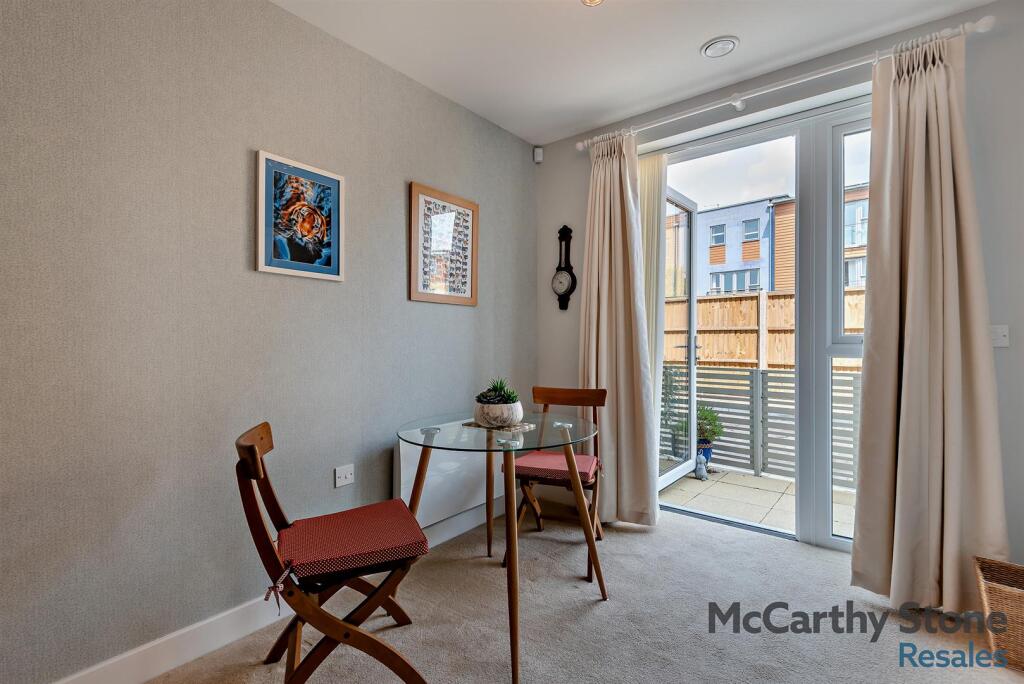 Additional image 4 of Walnut Tree Place, Goring Street, Goring-By-Sea