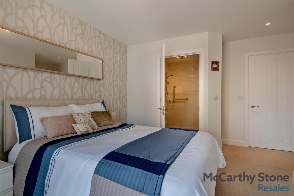 Additional image 10 of Walnut Tree Place, Goring Street, Goring-By-Sea