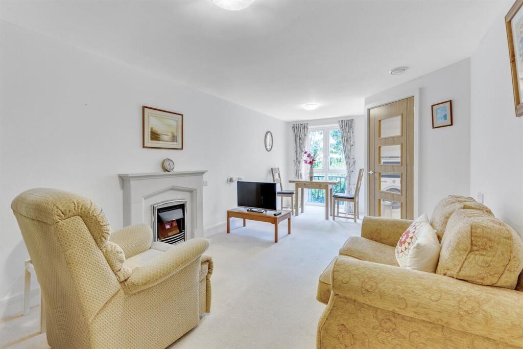 Main image of property: Crayshaw Court, Abbotsmead Place, Caversham, Reading
