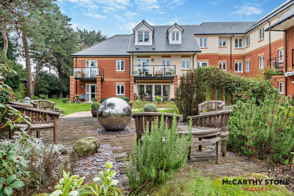 Main image of property: Coppice Gate, Beaulieu Road, Dibden Purlieu, Southampton, Hampshire